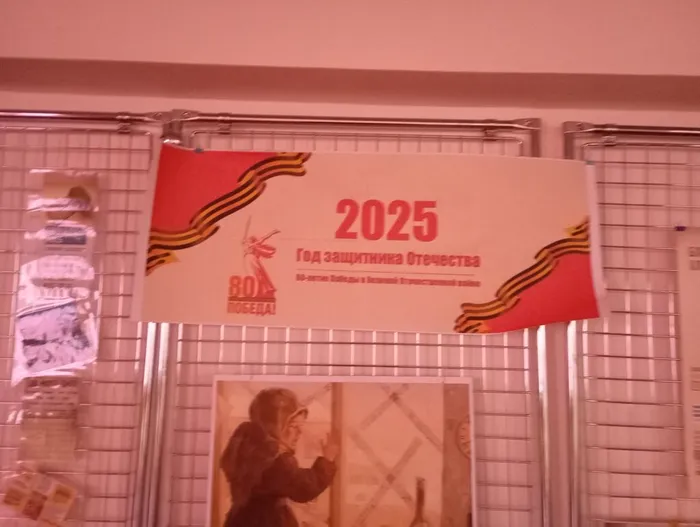 1737989435588